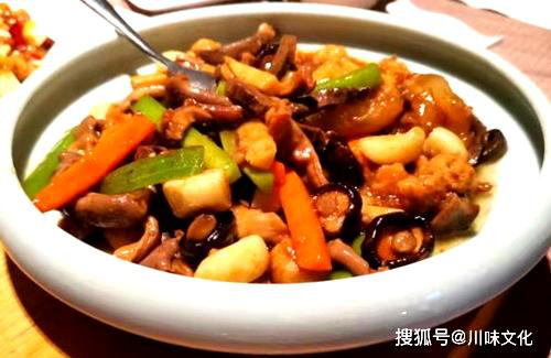 中国最“红”的川菜名店——成都努力餐