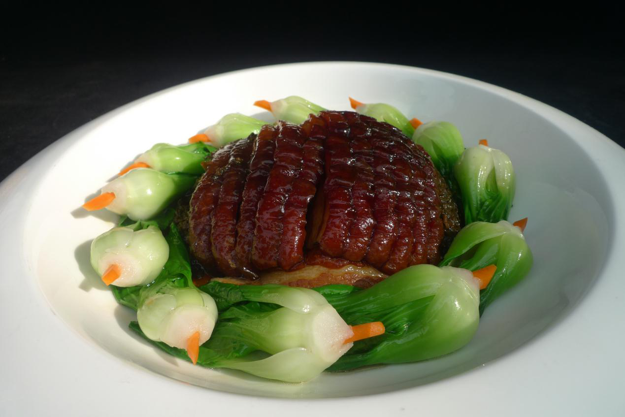“酒香风味”五粮液烧白