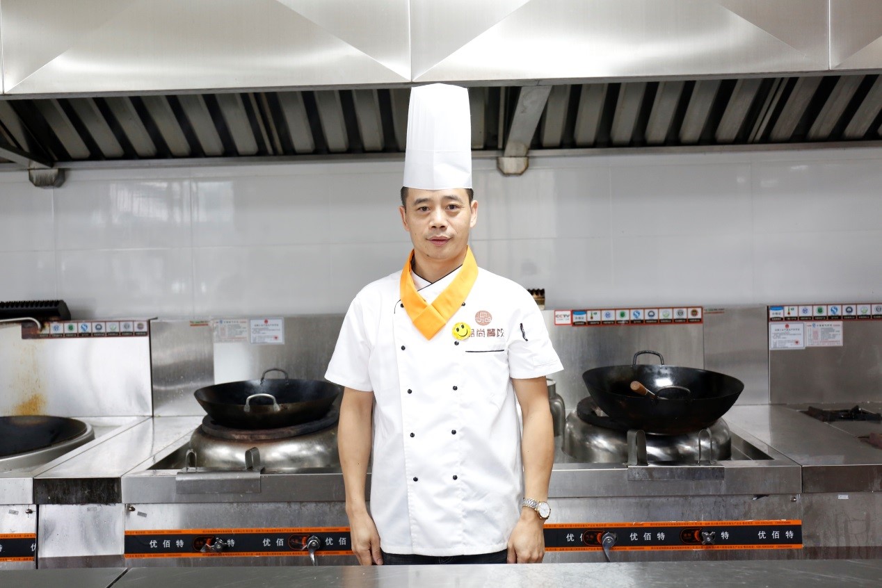 “四地烹饪大师”杜方伦