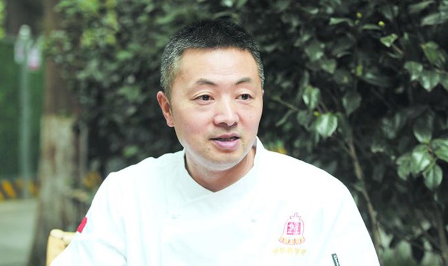 老字号的新“蓉耀”： 探寻“大运”时间轴里的美食