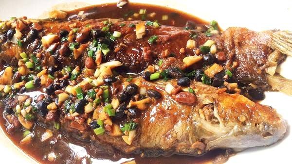 李劼人的“美食图谱”