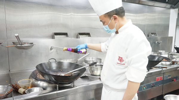 留在成都 寻味成都 李锦记希望厨师与行业大咖共制餐饮盛宴