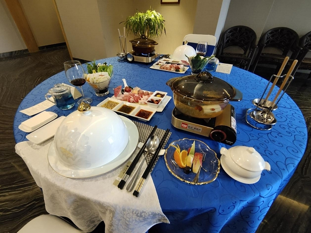 寻味川菜连连看⑧丨南充：张飞牛肉的老家出手阔绰，十种“牌面宴席”摆好等你了
