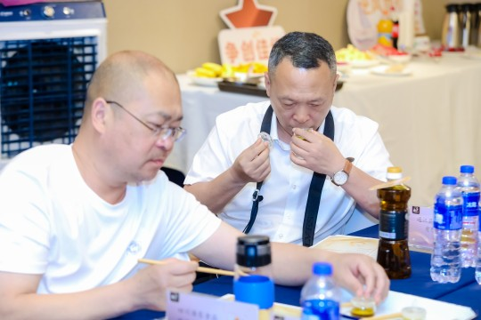 “天府菜油”金色天府原产地之旅暨品鉴活动成功举办