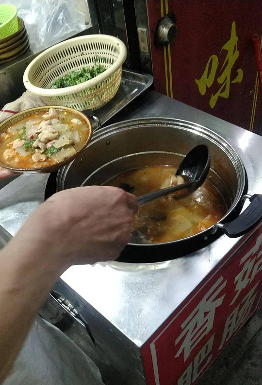 南部肥肠干饭