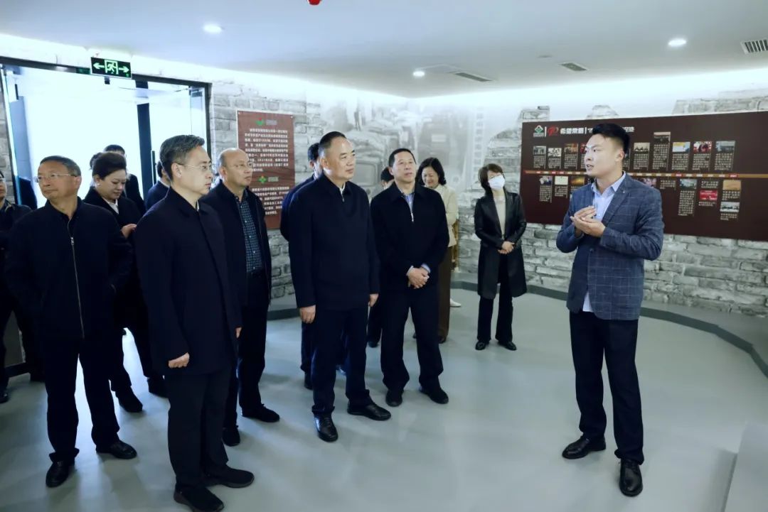 宋朝华率队赴成都市新津区开展川菜立法调研