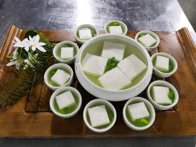 宜宾独具特色川菜——竹韵鸡豆花