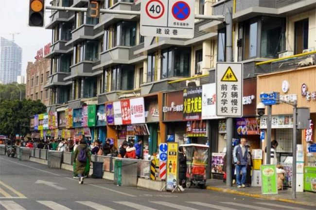 淄博烧烤火遍全国？成华这条gai早已出圈儿！